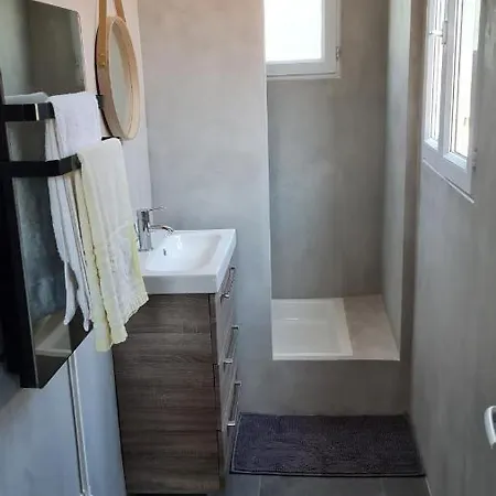 Maison De Pecheur Cros De 06800